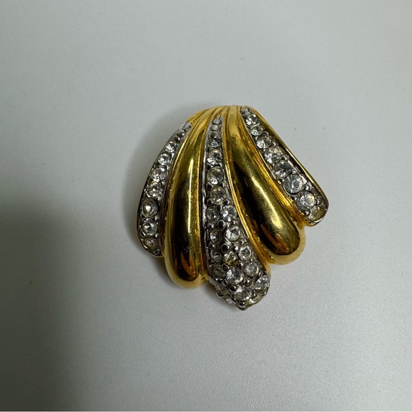 Joan Rivers Shell Pendant Gold Plated Crystal Pave - Picture 2 of 11